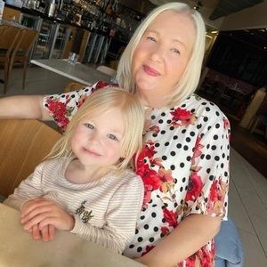 Meet your Posher, Anne